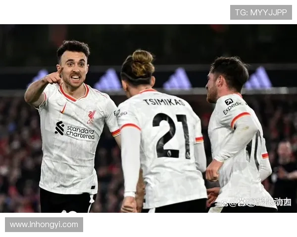 切尔西与利物浦英联杯激战在即谁将晋级下一轮的争夺战